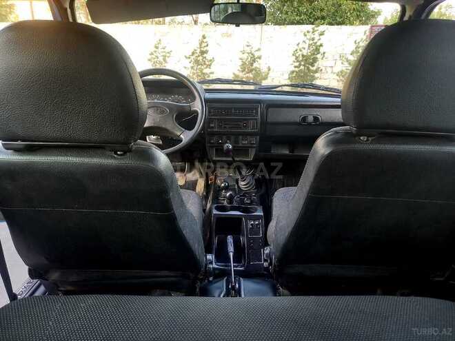 LADA (VAZ) Niva 2013, 157,000 km - 1.7 л - Quba