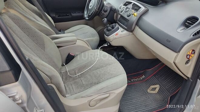Renault Scenic 2007, 338,000 km - 1.5 l - Xudat