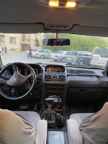 Mitsubishi Pajero 1994, 283,000 km - 2.8 л - Bakı