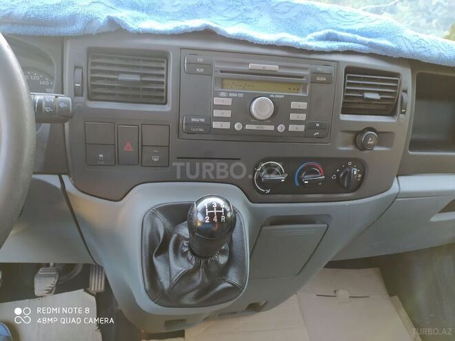 Ford Transit 2008, 191,376 km - 2.5 l - Saatlı