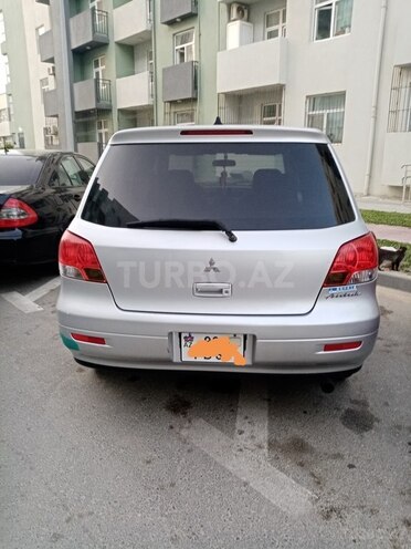 Mitsubishi Airtrek 2002, 222,453 km - 2.0 l - Bakı
