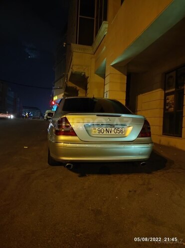 Mercedes E 270 2002, 390,000 km - 2.7 л - Bakı