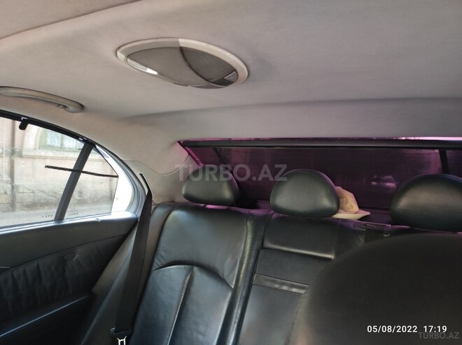 Mercedes E 270 2002, 390,000 km - 2.7 л - Bakı