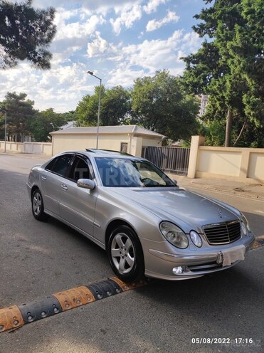 Mercedes E 270 2002, 390,000 km - 2.7 л - Bakı