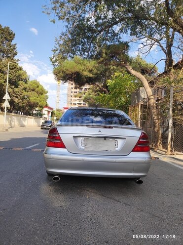 Mercedes E 270 2002, 390,000 km - 2.7 л - Bakı