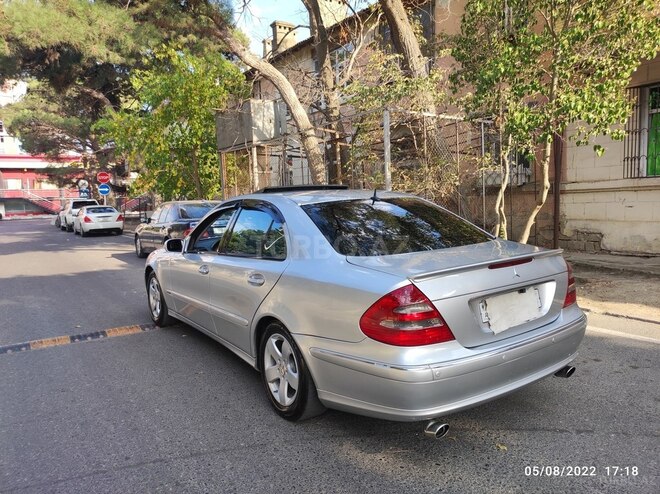 Mercedes E 270 2002, 390,000 km - 2.7 л - Bakı