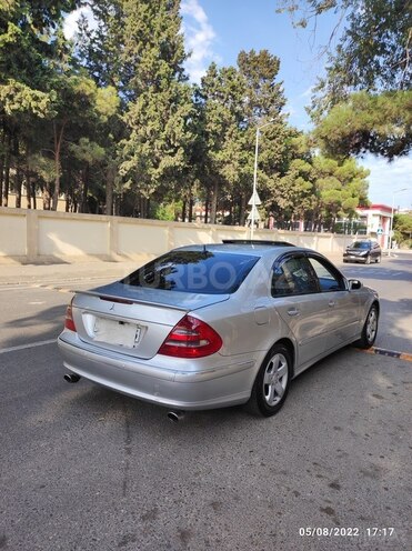 Mercedes E 270 2002, 390,000 km - 2.7 л - Bakı