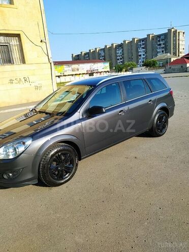 Opel Astra 2009, 325,718 km - 1.4 l - Bakı