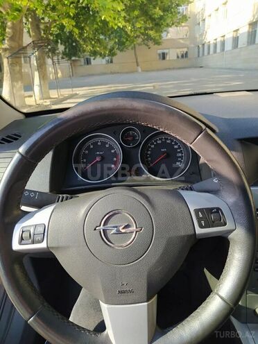 Opel Astra 2009, 325,718 km - 1.4 l - Bakı