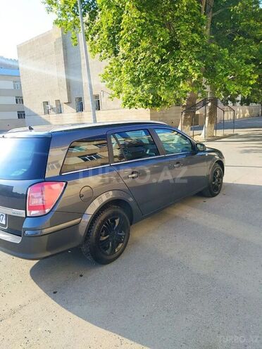Opel Astra 2009, 325,718 km - 1.4 l - Bakı