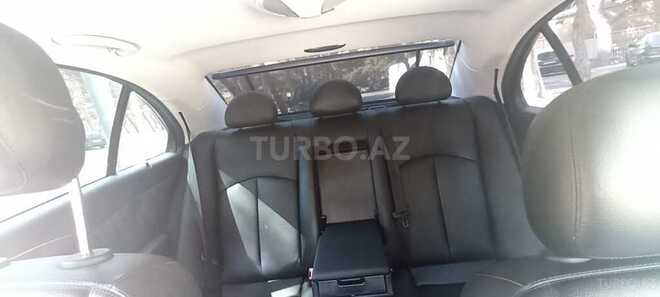 Mercedes E 220 2008, 157,900 km - 2.2 l - Bakı
