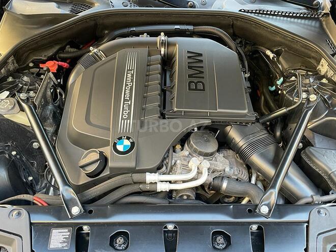 BMW 535 2015, 135,000 km - 3.0 l - Bakı