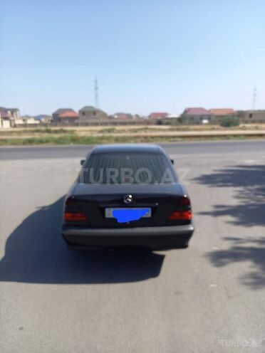 Mercedes C 250 1999, 425,000 km - 2.5 л - Bakı