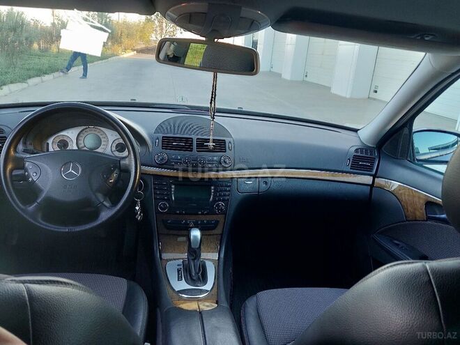 Mercedes E 240 2004, 323,117 km - 2.6 l - Bakı