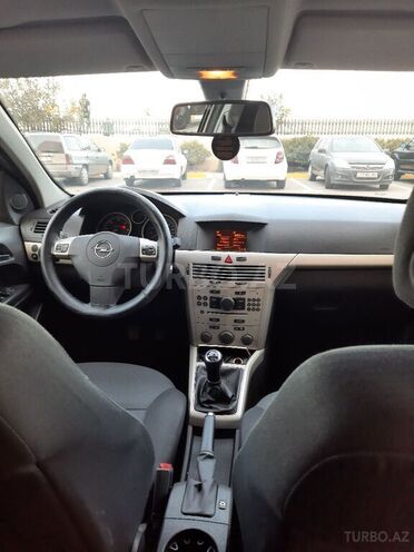 Opel Astra 2008, 178,000 km - 1.3 l - Bakı