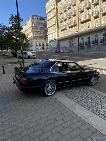 BMW 525 1993, 225,000 km - 2.5 l - Bakı