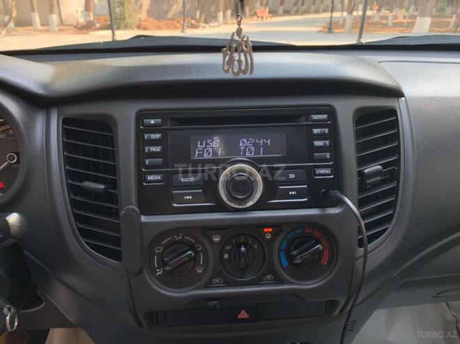 Mitsubishi L200 2020, 59,200 km - 2.4 l - Bakı