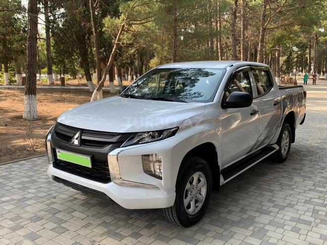 Mitsubishi L200 2020, 59,200 km - 2.4 l - Bakı