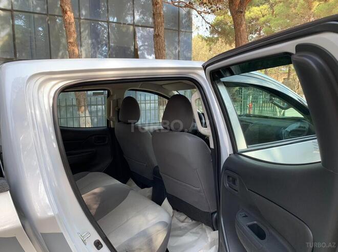 Mitsubishi L200 2020, 59,200 km - 2.4 l - Bakı