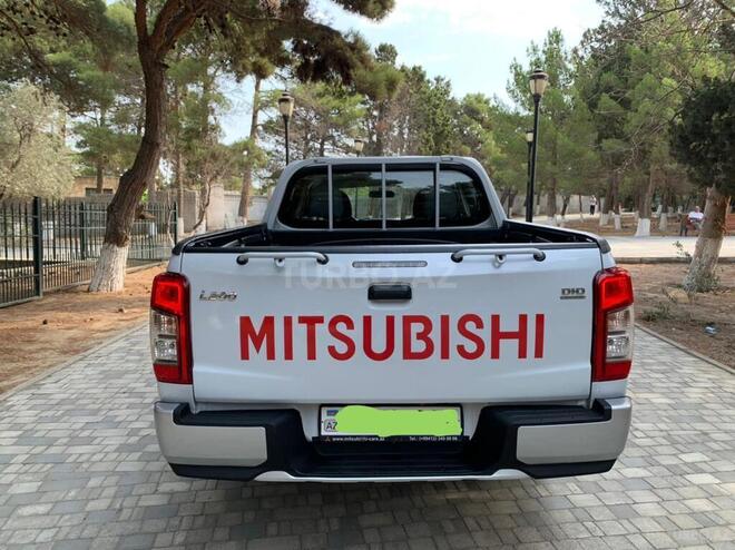 Mitsubishi L200 2020, 59,200 km - 2.4 l - Bakı