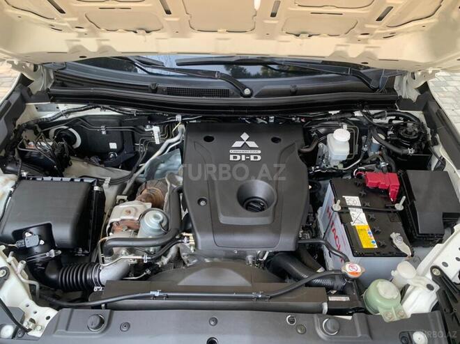 Mitsubishi L200 2020, 59,200 km - 2.4 l - Bakı
