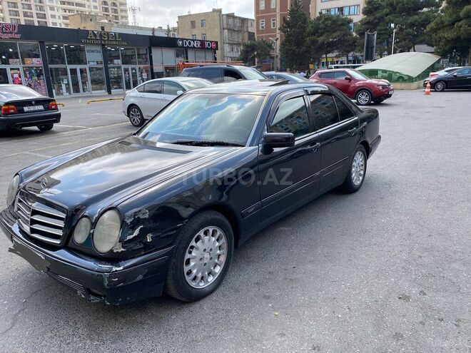 Mercedes E 240 1998, 409,432 km - 2.4 l - Bakı