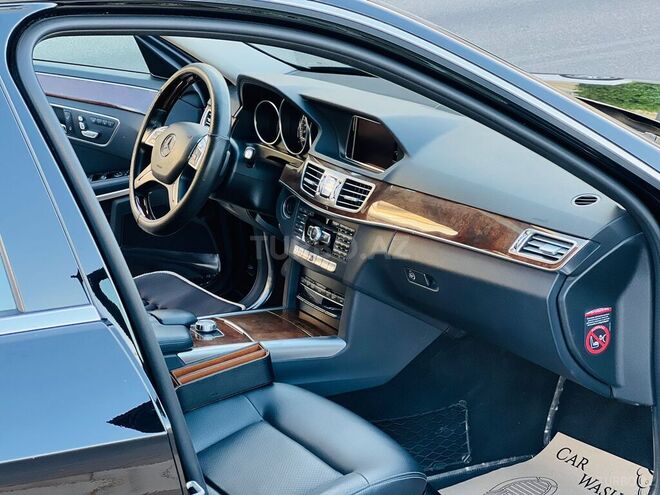 Mercedes E 350 2014, 118,000 km - 3.5 l - Bakı