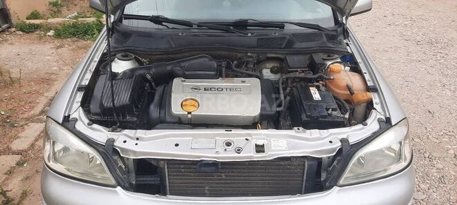 Opel Astra 1999, 290,000 km - 1.6 l - Qusar