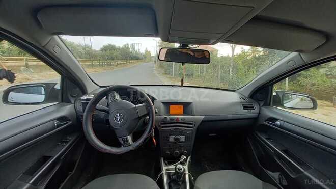 Opel Astra 2006, 191,000 km - 1.4 l - Bakı