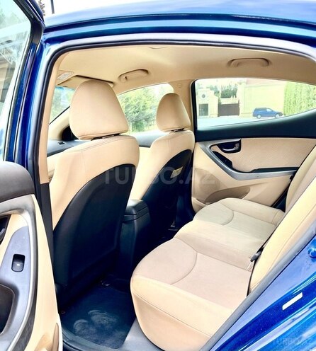Hyundai Elantra 2013, 77,000 km - 1.8 л - Bakı