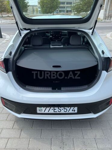 Hyundai  2021, 26,000 km - 1.6 l - Bakı