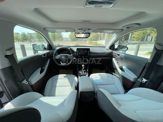 Hyundai  2021, 26,000 km - 1.6 l - Bakı