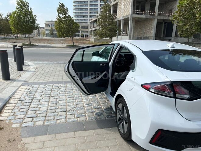 Hyundai  2021, 26,000 km - 1.6 l - Bakı