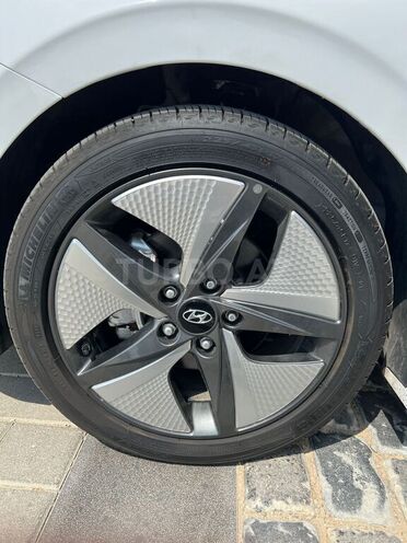 Hyundai  2021, 26,000 km - 1.6 l - Bakı