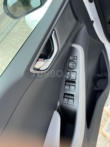Hyundai  2021, 26,000 km - 1.6 l - Bakı
