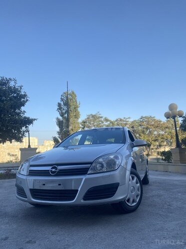 Opel Astra 2006, 216,000 km - 1.3 l - Bakı