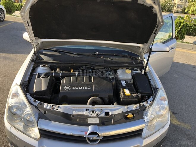 Opel Astra 2006, 216,000 km - 1.3 l - Bakı