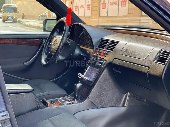 Mercedes C 200 1999, 341,214 km - 2.0 л - Bakı