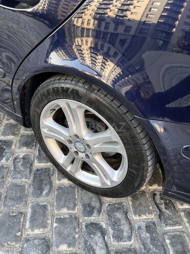 Mercedes E 220 2007, 301,000 km - 2.2 l - Bakı