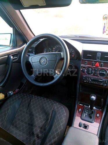 Mercedes C 180 1998, 282,031 km - 1.8 l - Ağdam