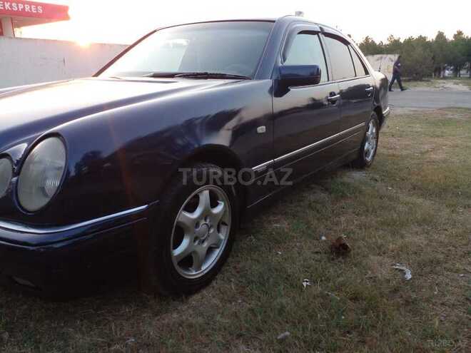 Mercedes E 230 1996, 283,650 km - 2.3 л - Sumqayıt