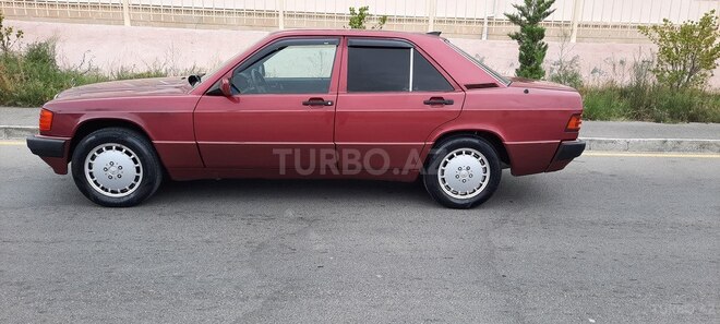 Mercedes 190 1992, 250,000 km - 2.0 l - Bakı