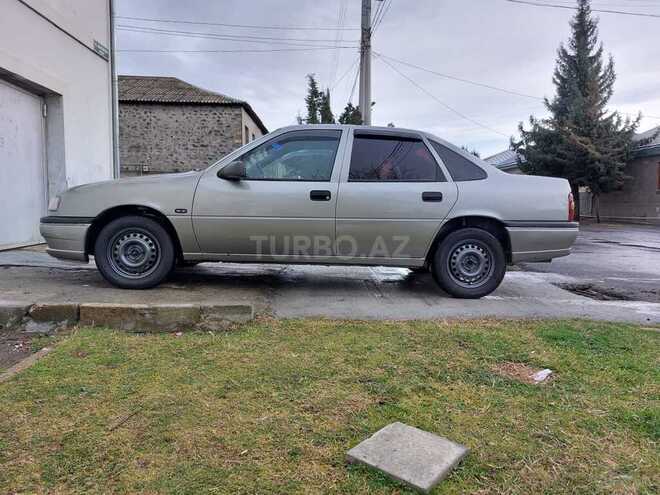 Opel Vectra 1994, 270,000 km - 1.8 л - Bakı