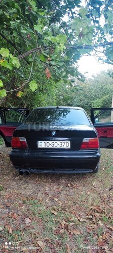BMW 318 1992, 52,121 km - 1.8 l - Quba