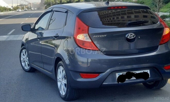 Hyundai Accent 2012, 132,515 km - 1.6 l - Sumqayıt