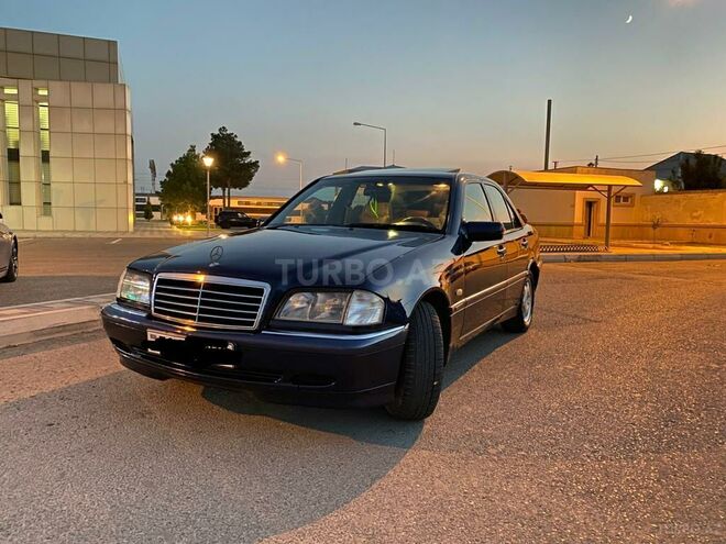 Mercedes C 200 2000, 235,556 km - 2.0 l - Sumqayıt
