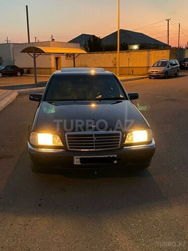Mercedes C 200 2000, 235,556 km - 2.0 l - Sumqayıt