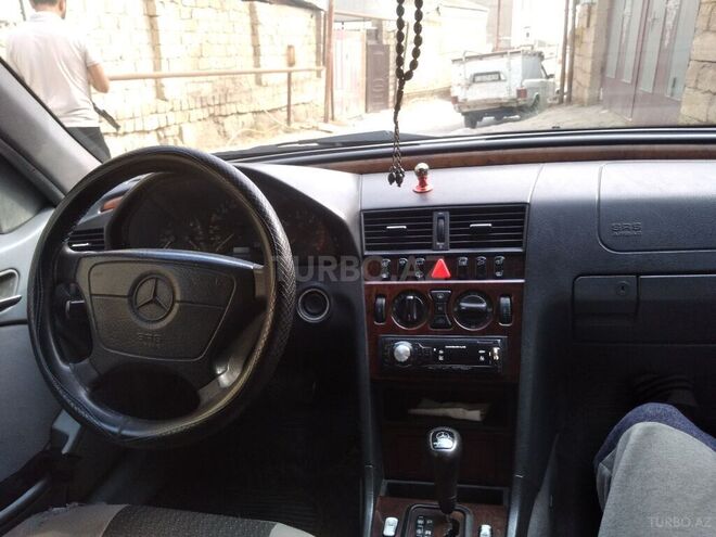 Mercedes C 220 1998, 450,000 km - 2.2 l - Bakı