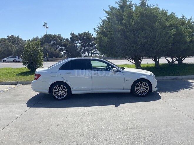 Mercedes C 220 2011, 158,000 km - 2.2 l - Bakı