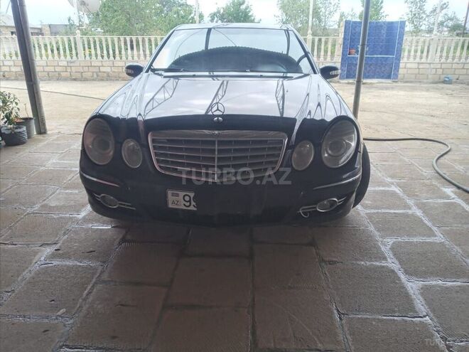 Mercedes E 220 2002, 250,000 km - 2.2 l - Bakı